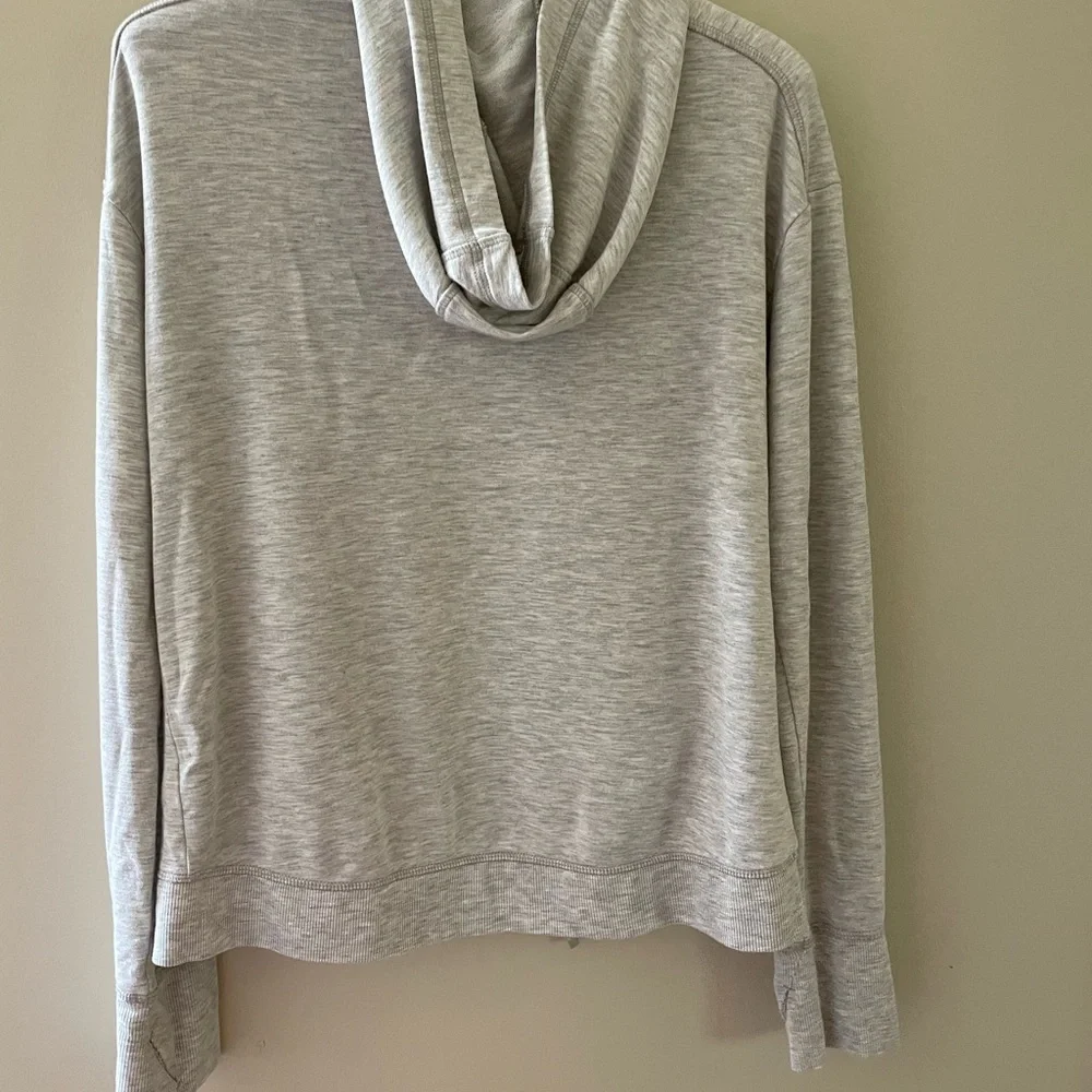Grey all in motion hoodie XL - Picture 5 of 5